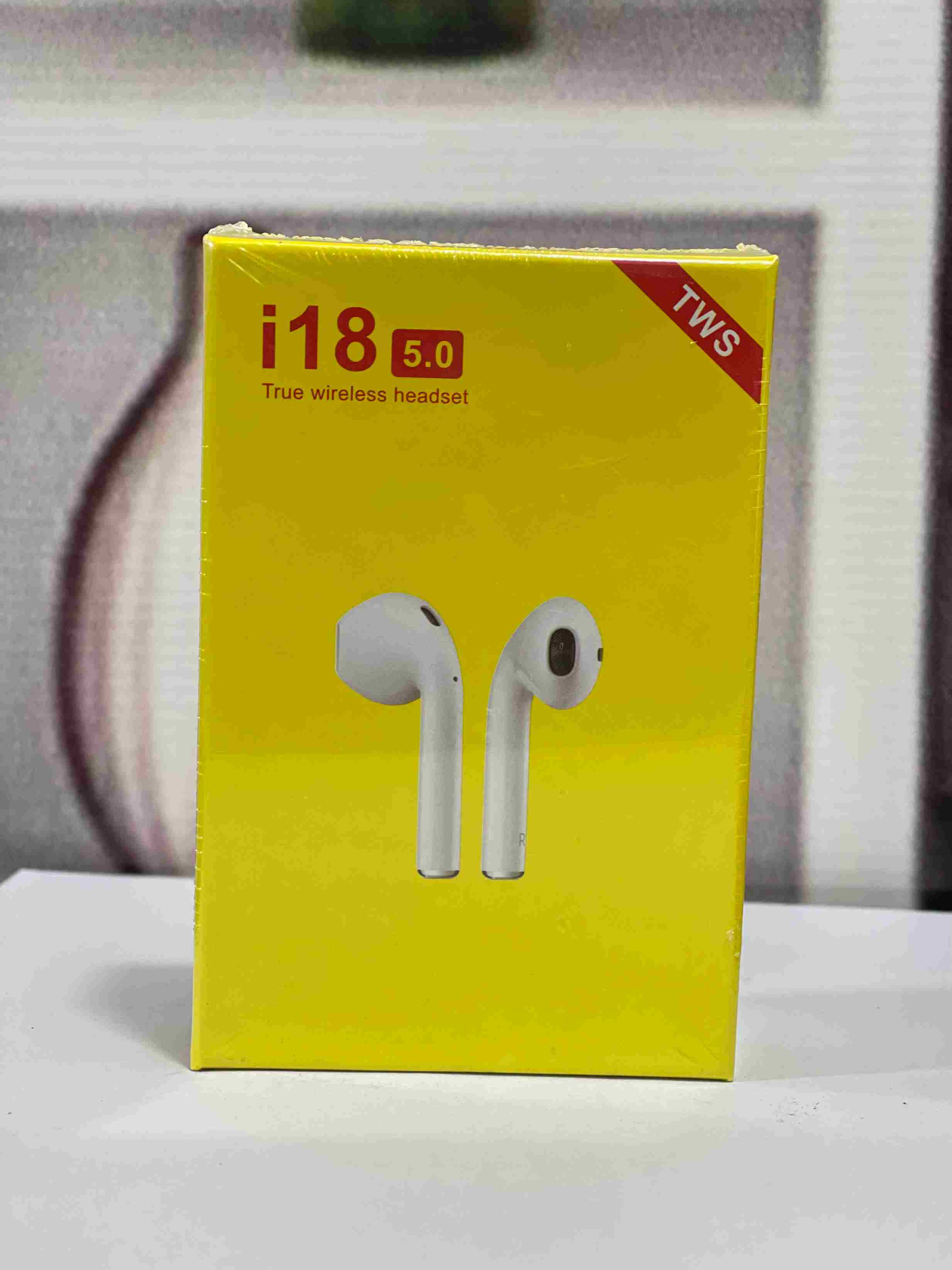 https://rcmmultimedia.com/storage/photos/1/Airpods/JPEG image 27_11zon.jpeg